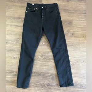 Levi’s 501 straight fit in black
